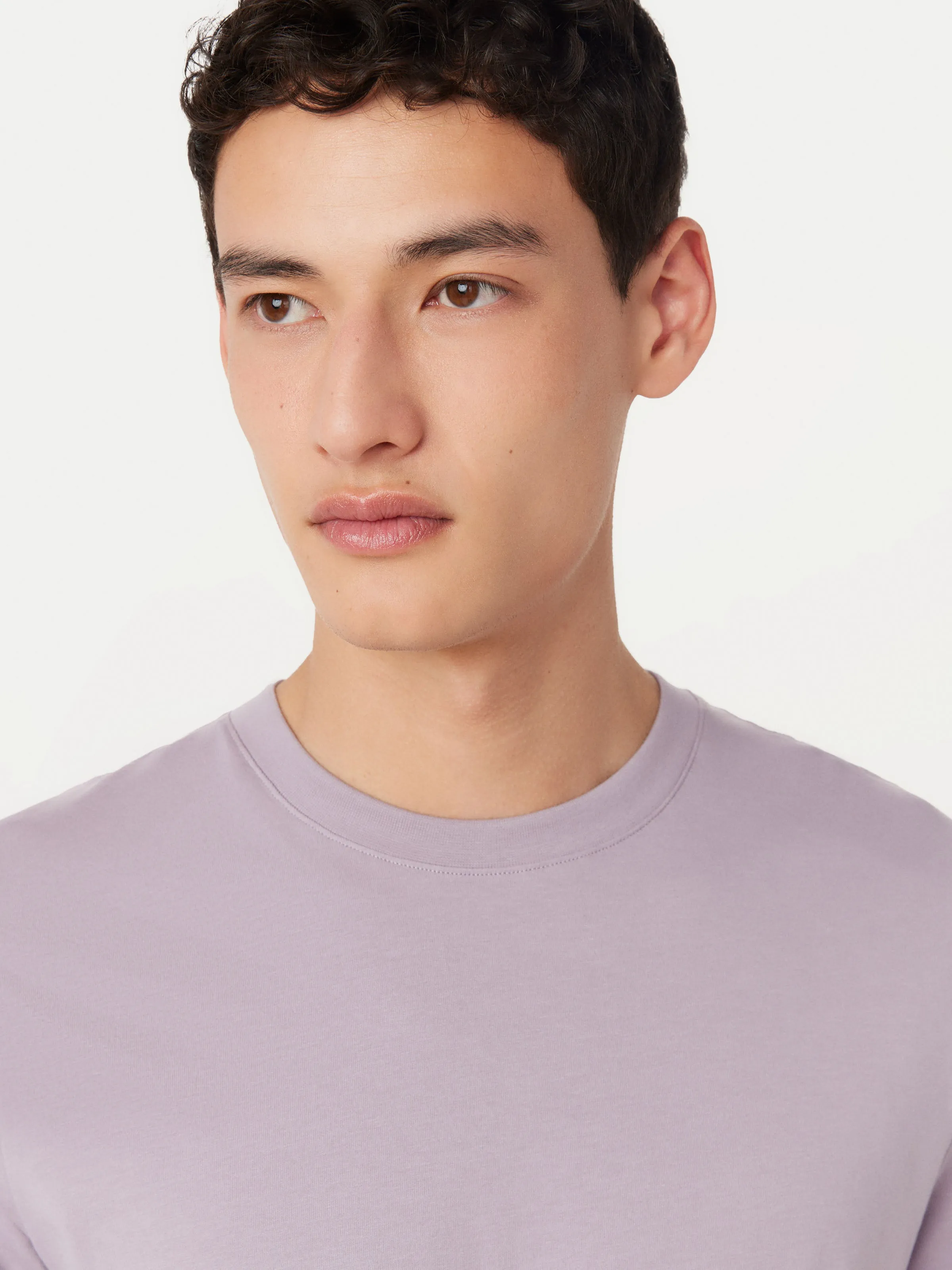 The Essential Slim T-Shirt in Lilac Grey